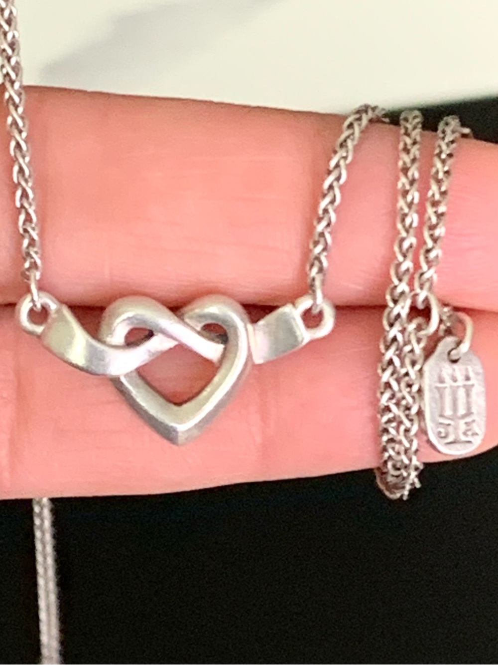 Authentic James Avery Sterling Silver Interlocking Heart Necklace  / Adjustable